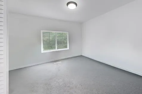13723 South Springfield Avenue Robbins IL 60472