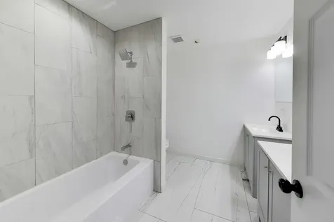 13723 South Springfield Avenue Robbins IL 60472