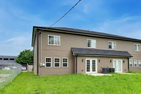 13723 South Springfield Avenue Robbins IL 60472