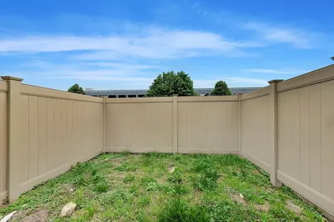 13723 South Springfield Avenue Robbins IL 60472