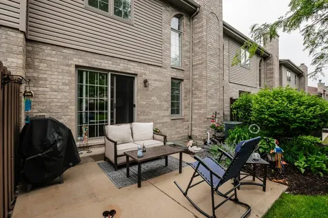 18120 Bramlett Drive Tinley Park IL 60487