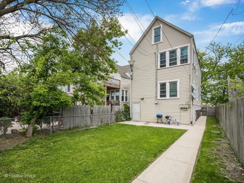 2412 North Lockwood Avenue Chicago IL 60639