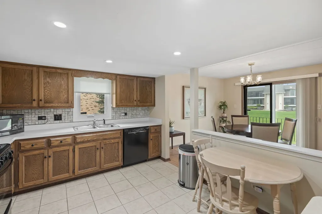 15714 Brassie Court Orland Park IL 60462