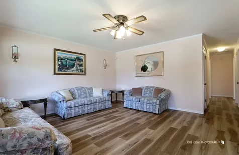 2019 Gilboa Avenue Zion IL 60099