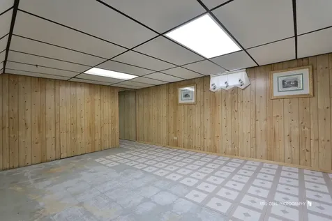 2019 Gilboa Avenue Zion IL 60099