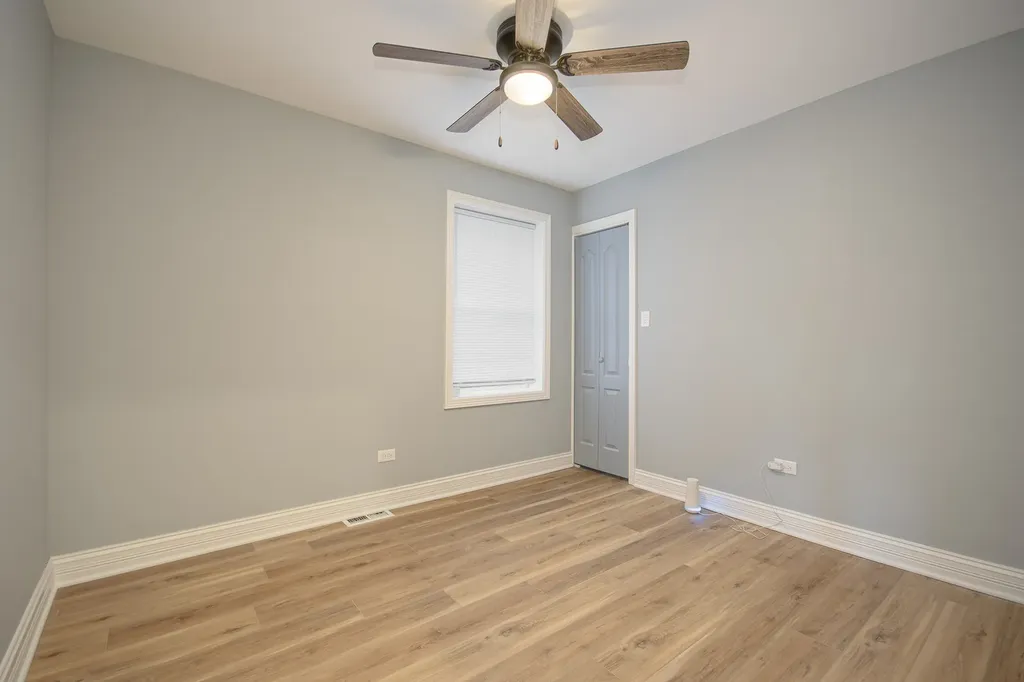 9605 South Greenwood Avenue Chicago IL 60628