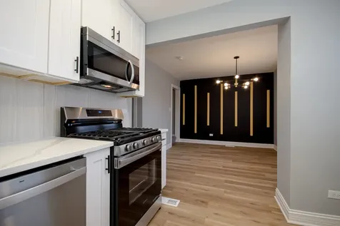 9605 South Greenwood Avenue Chicago IL 60628