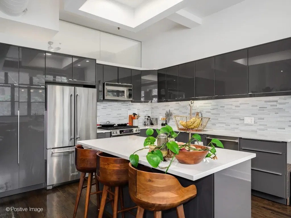 1201 West Wrightwood Avenue Chicago IL 60614