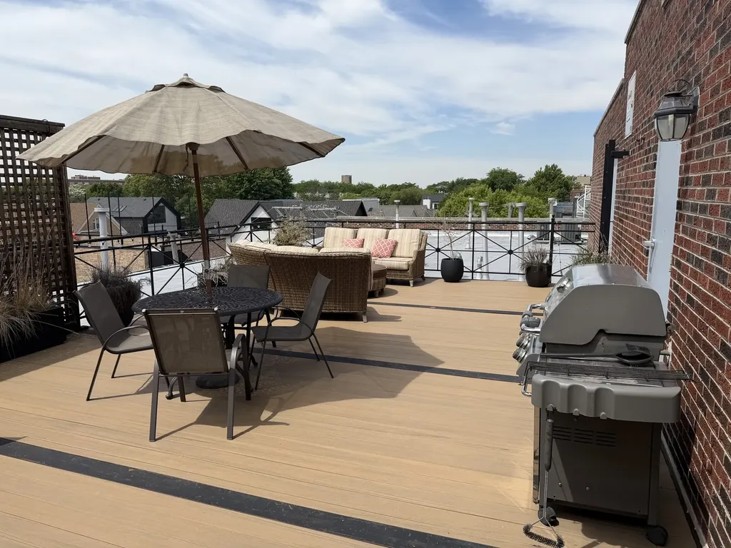 1201 West Wrightwood Avenue Chicago IL 60614