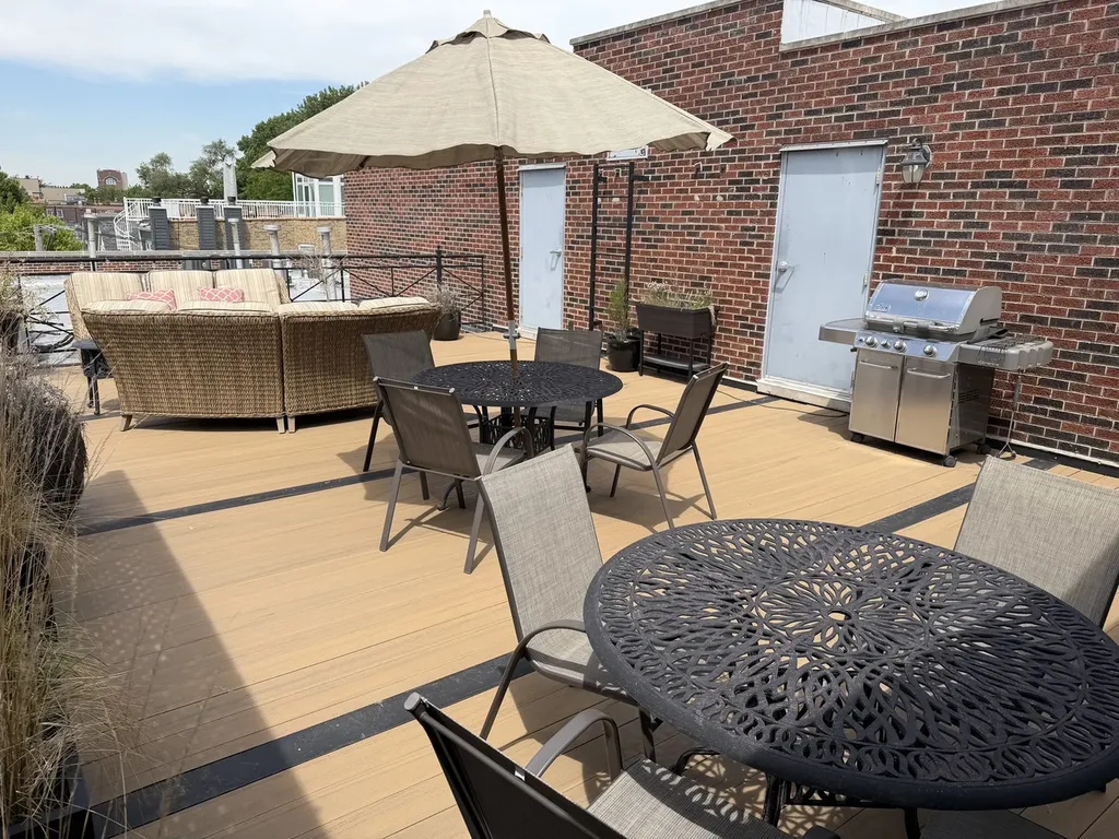 1201 West Wrightwood Avenue Chicago IL 60614