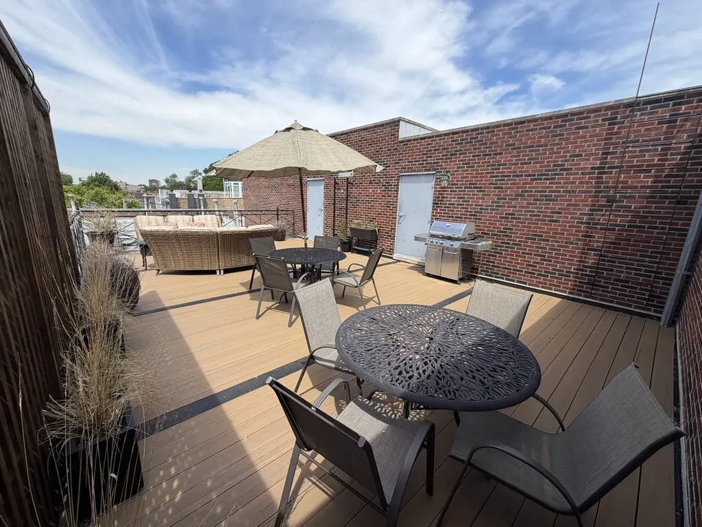 1201 West Wrightwood Avenue Chicago IL 60614