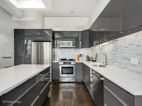 1201 West Wrightwood Avenue Chicago IL 60614