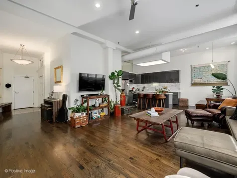 1201 West Wrightwood Avenue Chicago IL 60614