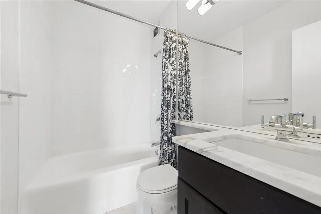 1550 North Lake Shore Drive Chicago IL 60610