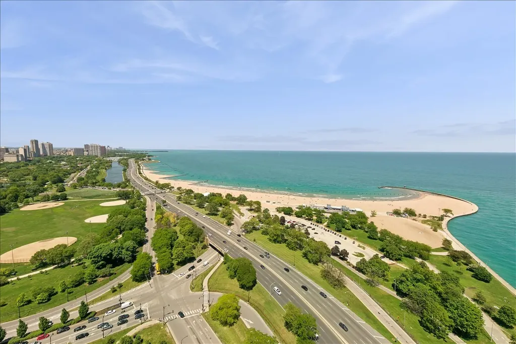 1550 North Lake Shore Drive Chicago IL 60610