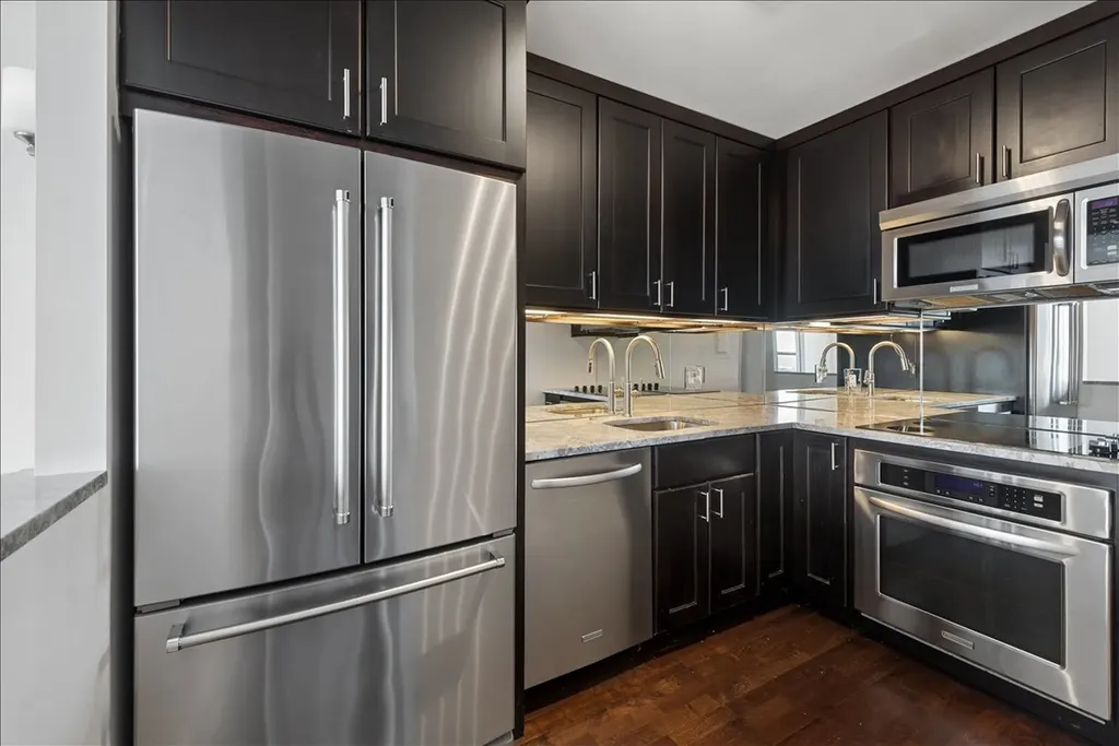1550 North Lake Shore Drive Chicago IL 60610