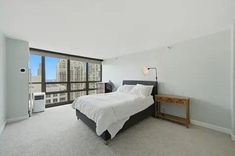 10 East Ontario Street Chicago IL 60611