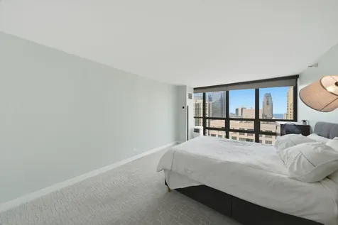 10 East Ontario Street Chicago IL 60611
