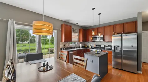 955 Valley Stream Drive Pingree Grove IL 60140