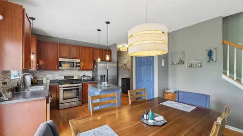 955 Valley Stream Drive Pingree Grove IL 60140