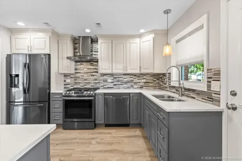 10328 Long Avenue Oak Lawn IL 60453