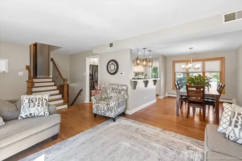 10328 Long Avenue Oak Lawn IL 60453