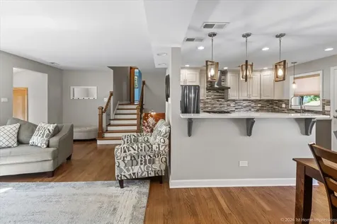 10328 Long Avenue Oak Lawn IL 60453