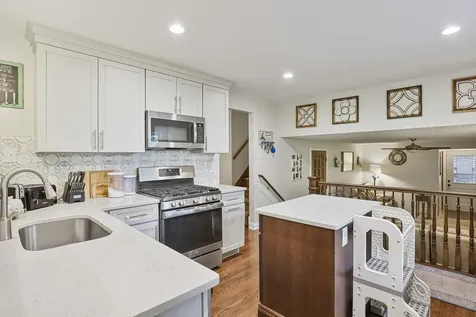 7330 170TH Place Tinley Park IL 60477