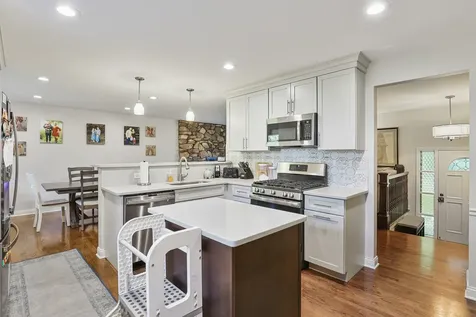 7330 170TH Place Tinley Park IL 60477