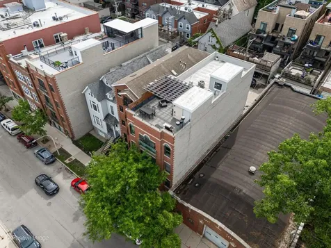 3248 North Sheffield Avenue Chicago IL 60657