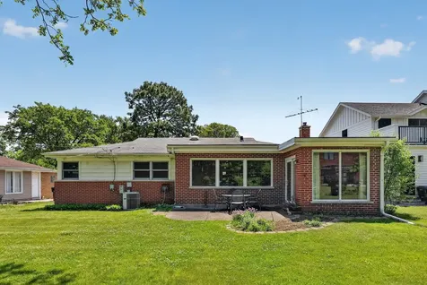 1400 London Lane Glenview IL 60025
