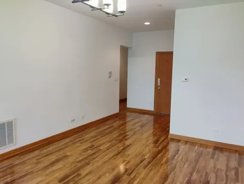 397 Alles Avenue Des Plaines IL 60016