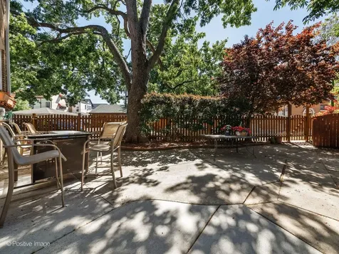 4734 North Karlov Avenue Chicago IL 60630