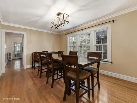 4734 North Karlov Avenue Chicago IL 60630