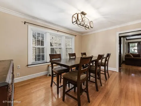 4734 North Karlov Avenue Chicago IL 60630