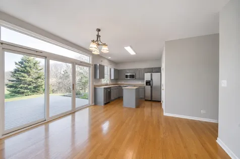 445 Kelly Avenue Yorkville IL 60560