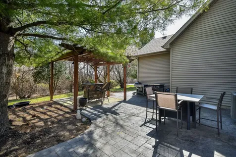 445 Kelly Avenue Yorkville IL 60560