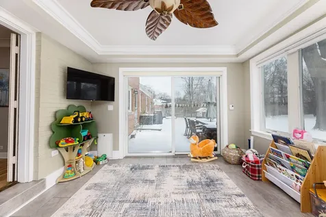 259 Cornell Avenue Des Plaines IL 60016