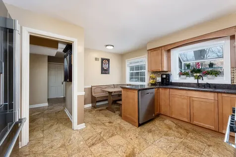 259 Cornell Avenue Des Plaines IL 60016