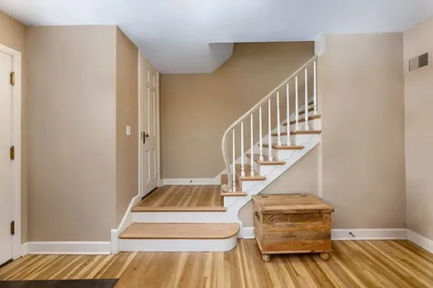 259 Cornell Avenue Des Plaines IL 60016