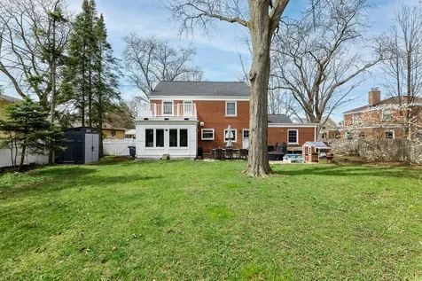 259 Cornell Avenue Des Plaines IL 60016