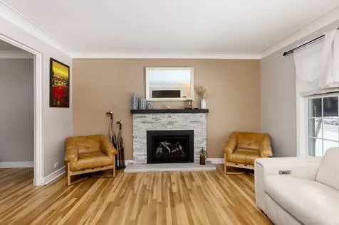 259 Cornell Avenue Des Plaines IL 60016