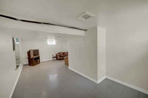 16027 Ashland Avenue Harvey IL 60426