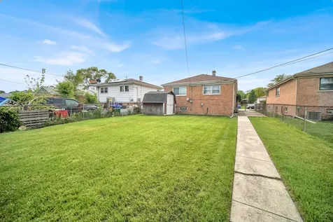 16027 Ashland Avenue Harvey IL 60426