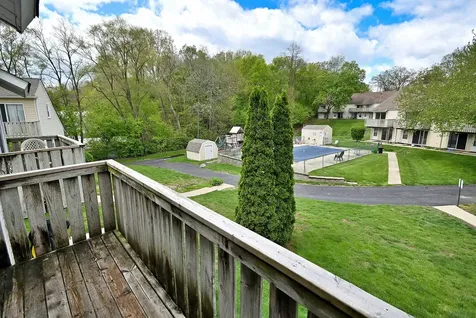 128 1/2 Cora Avenue Fox Lake IL 60020