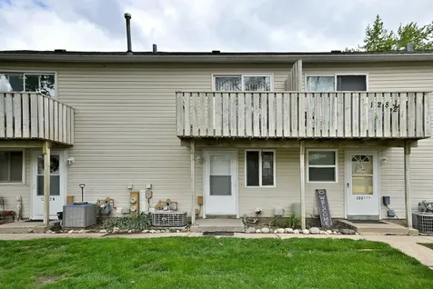 128 1/2 Cora Avenue Fox Lake IL 60020