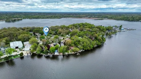 128 1/2 Cora Avenue Fox Lake IL 60020