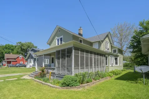 116 West Union Street Earlville IL 60518