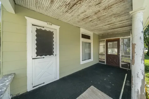 116 West Union Street Earlville IL 60518