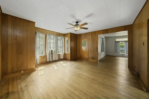 116 West Union Street Earlville IL 60518